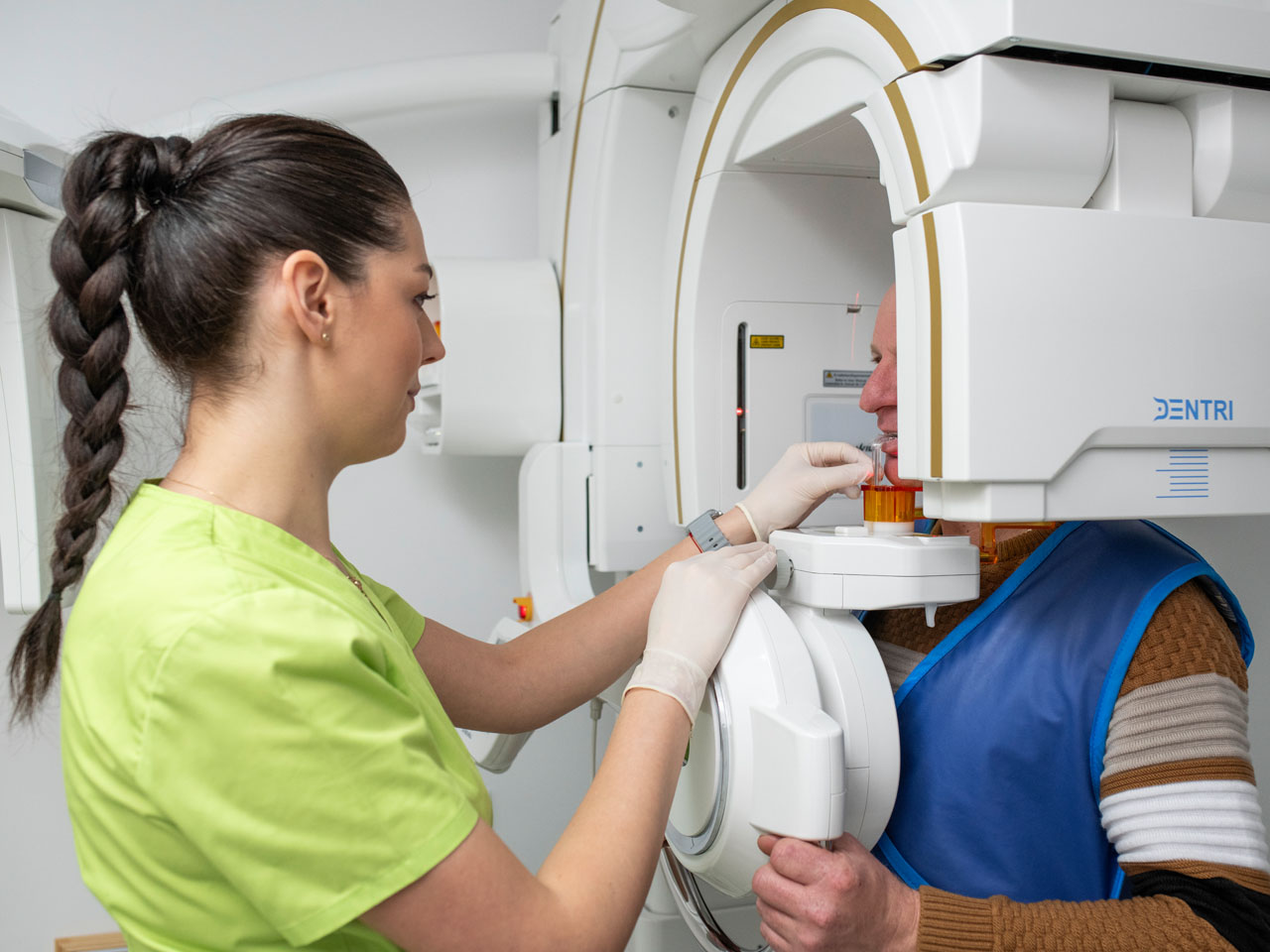 Tomograf CBCT în centrul de radiologie dentară Dental Alliance Roman